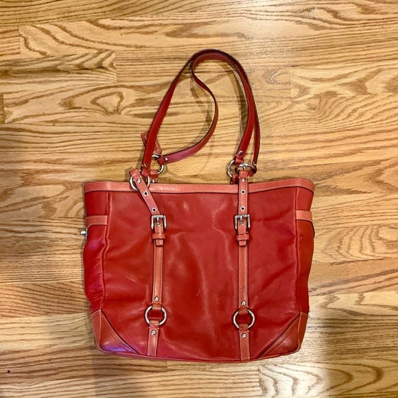 Red Coach Leather Pocketbook - Picture 4 of 8
